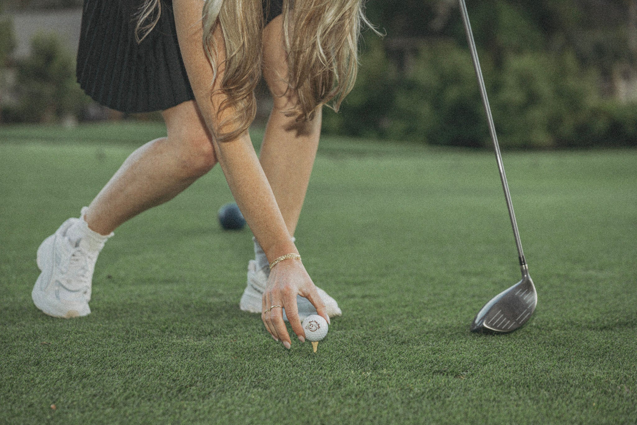 Hot female bad day ball golfer